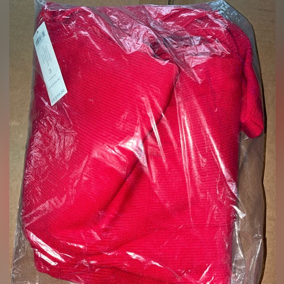 Chico’s Red Ribbed Two-Pocket Cardigan Sweater - Picture 3 of 9